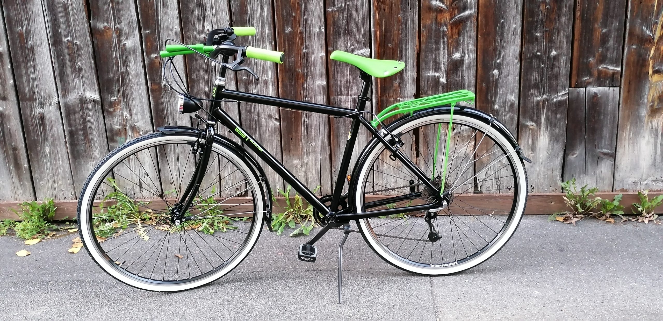 Schür48 GmbH_ Velo aufbau -das Velo Designe by Schür48 Beat Ragutt das Velo ist fertig und verkaufsbereit